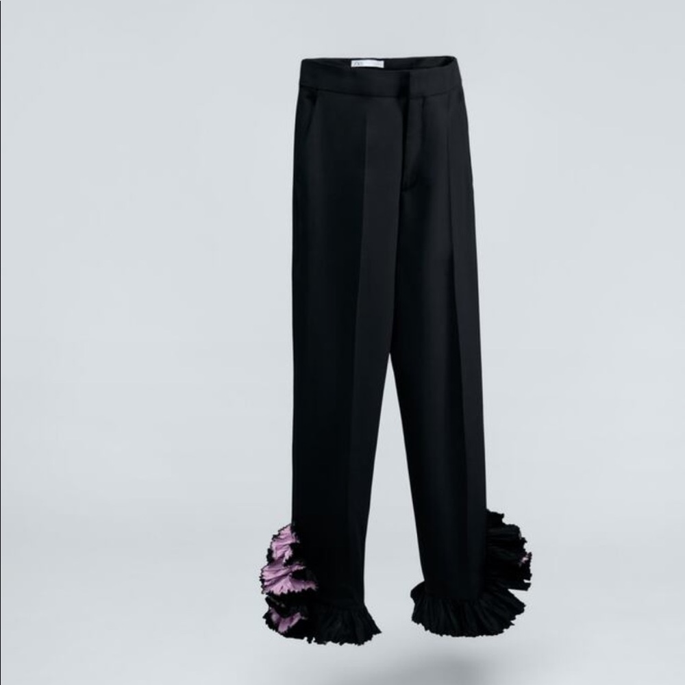 Zara Ruffled hem Pants